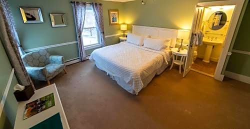 The New London Inn