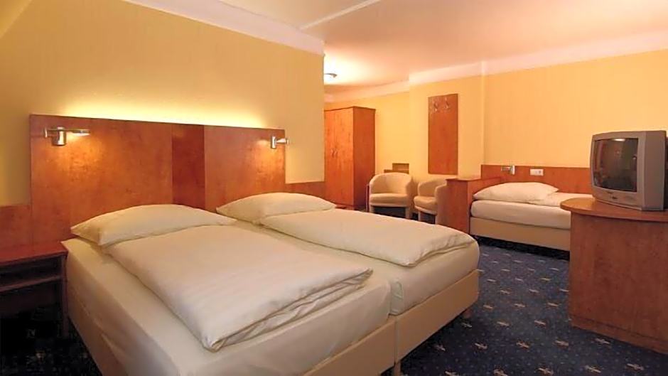 Hotel Astro