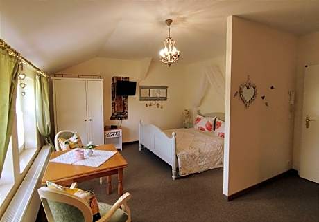 Doppelzimmer-Romantik-Deluxe-Eigenes Badezimmer