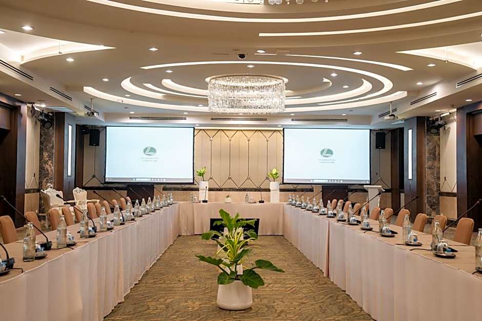 Lee Gardens Plaza Hotel - SHA Plus