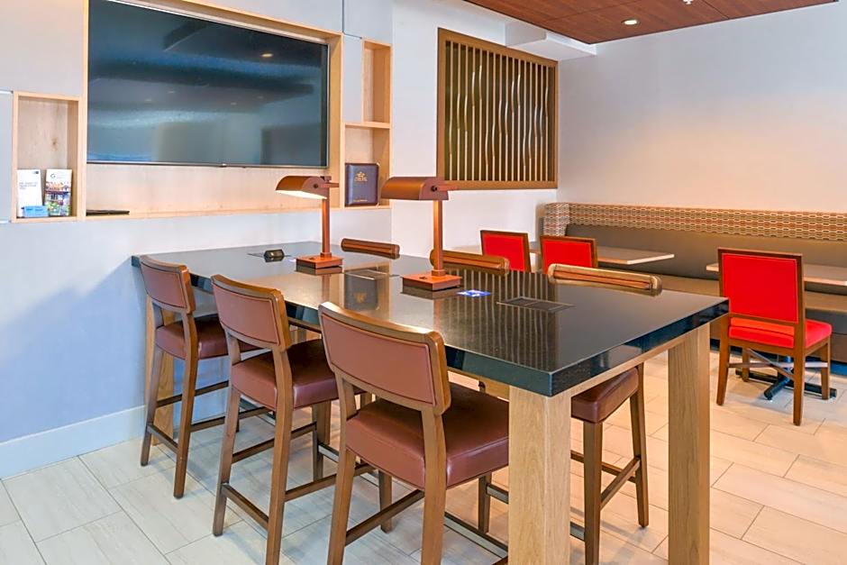 Holiday Inn Express Glenwood Springs Aspen Area By IHG