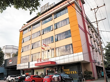 THE Hotel