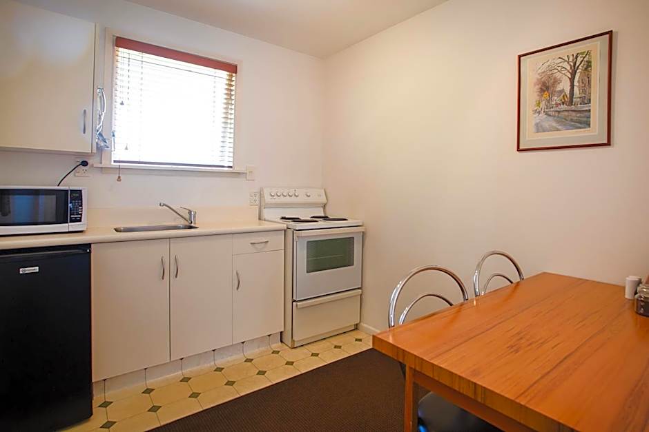 Casino Court Motor Lodge