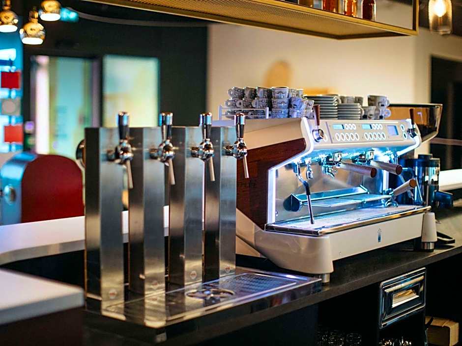 Greet Hotel Brest Aéroport