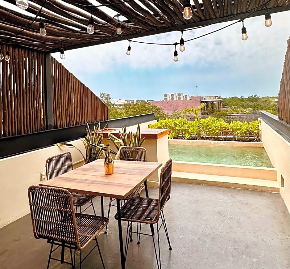 Kuukum Tulum Hotel