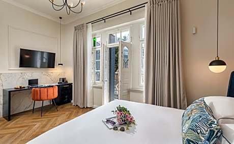 King Suite with Balcony