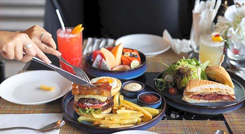 DoubleTree By Hilton Sukhumvit Bangkok