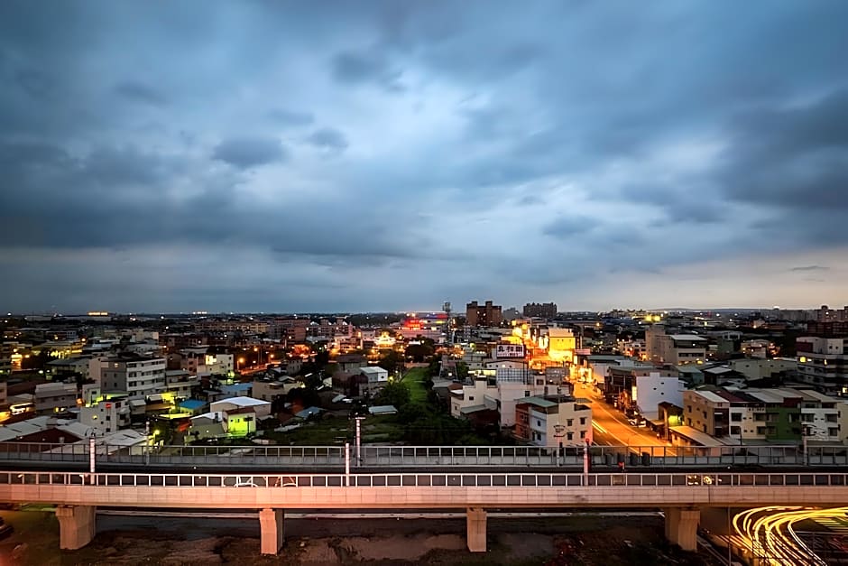 Wemeet Boutique Hotel Pintung