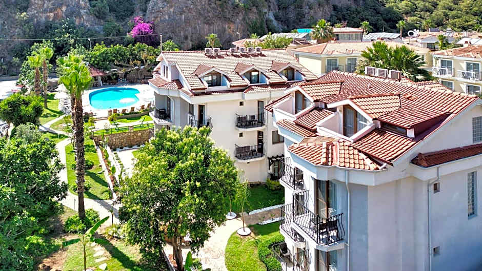 Ata Lagoon Beach Hotel