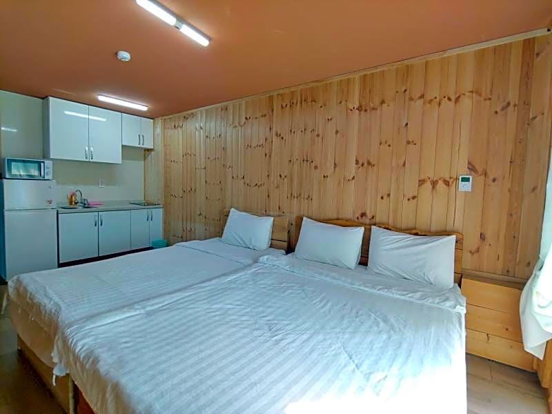 Jeju Hani Baram Pension