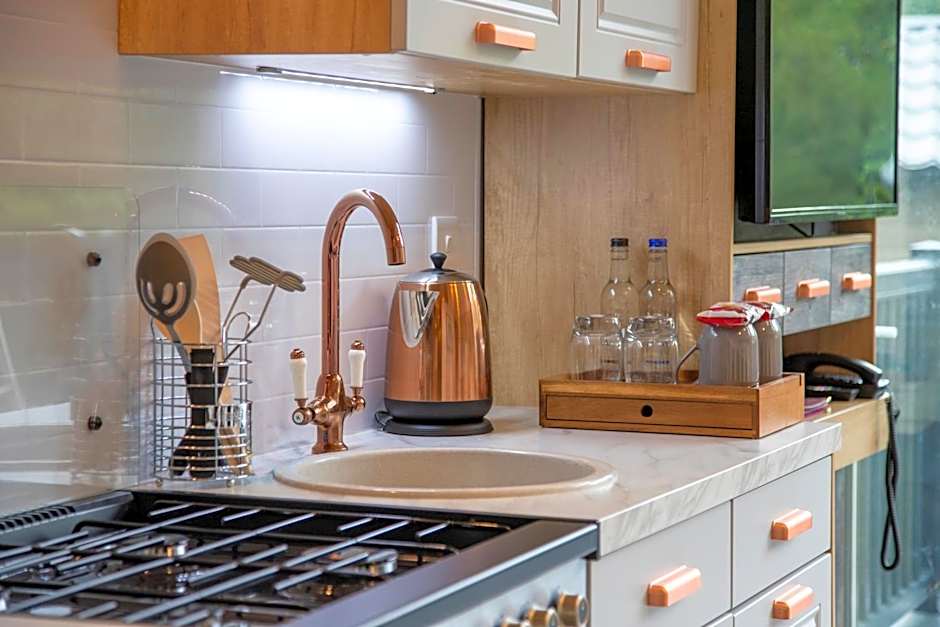 Aberdunant Hall Country Hotel