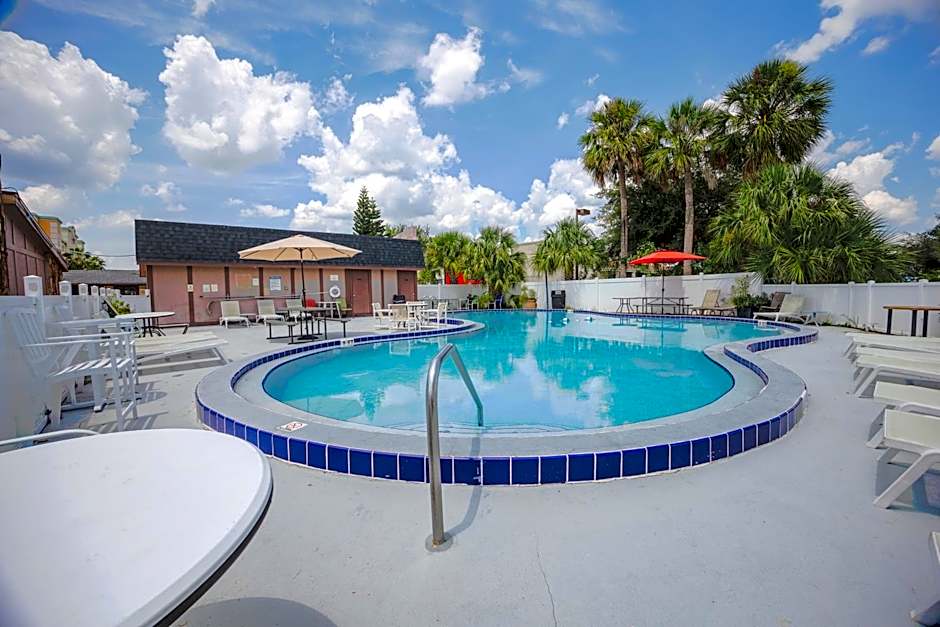 Liberty Garden Inn by OYO Kissimmee near Disney World
