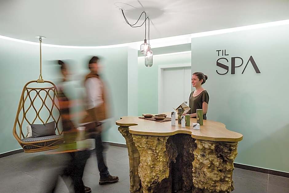 Castanheiro Boutique Hotel