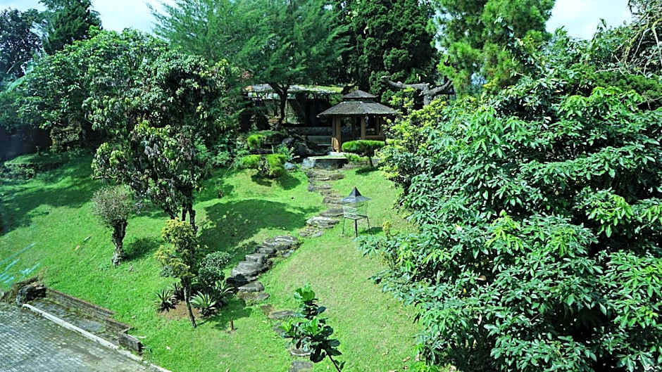 BRIA Hotel & Convention