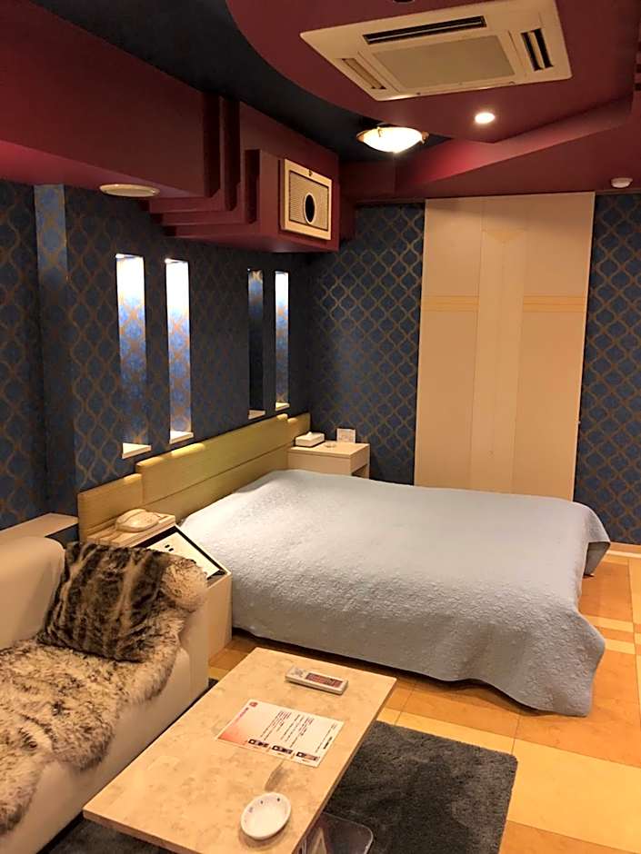 Hotel Charbon (Adult Only)