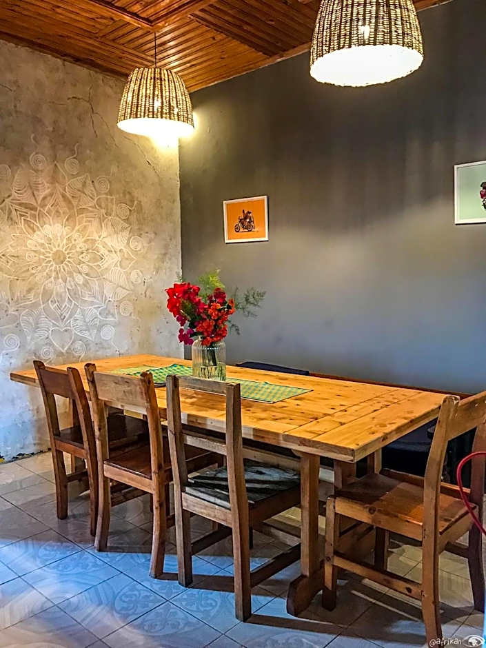 Hidden Valley Backpackers