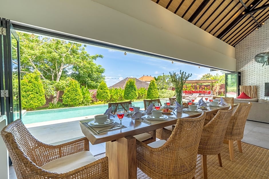 Boutique Villa Doretanth – Ungasan, CO
