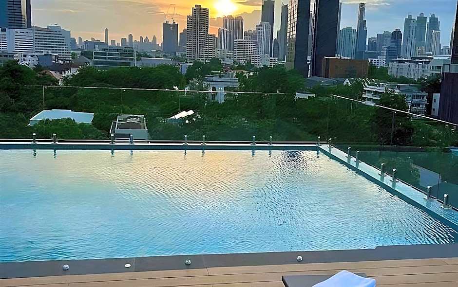 The SACHA Apart-Hotel Thonglor