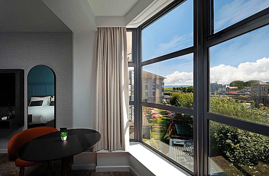 Leonardo Hotel Galway - Formerly Jurys Inn