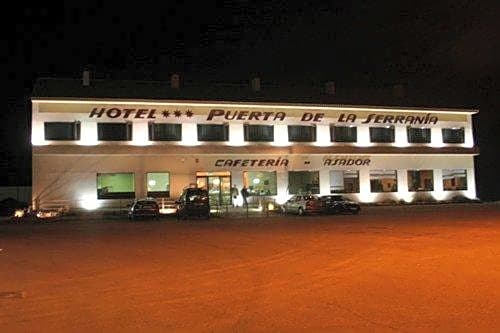 Hotel Puerta de la Serrania