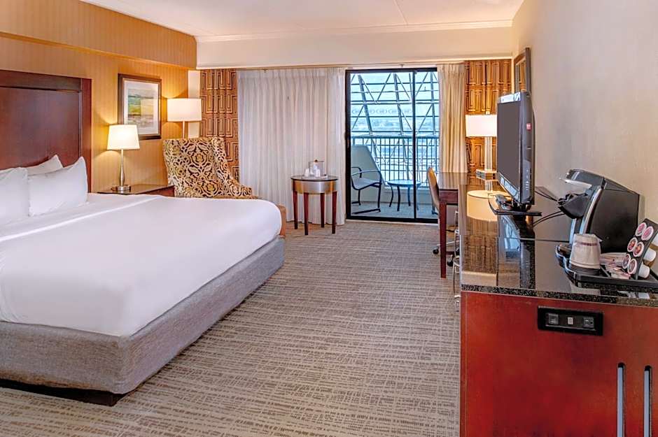 Crowne Plaza Hotel St. Louis Airport By IHG