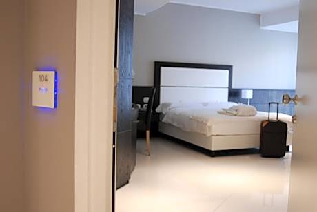 Superior Double Room (1 Adult)