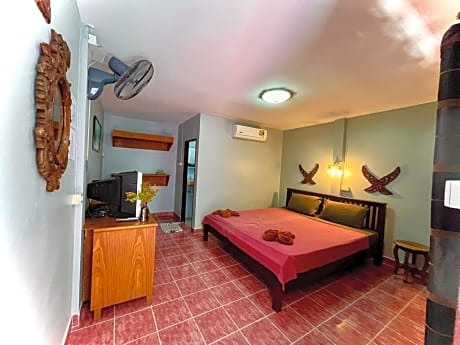 Standard Sea View Room for 2 Adults