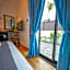 Carnarvon Suites