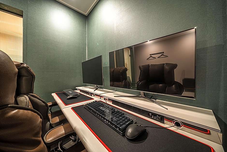 Bucheon Hotel Burning