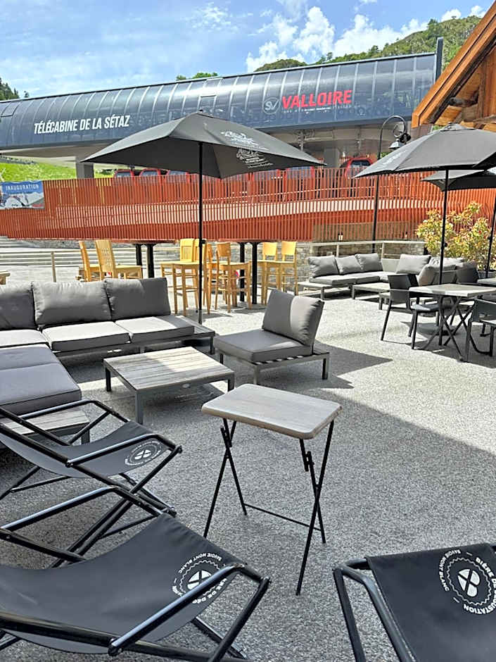 Hôtel-Chalet les Mélèzes