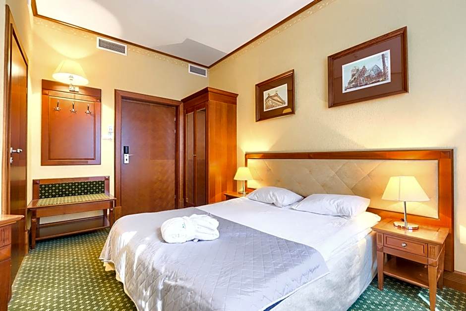 Park Hotel