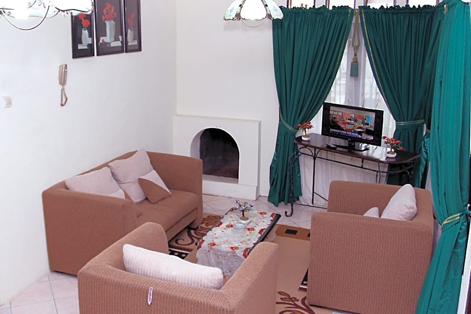 Hotel Ciloto Indah Permai