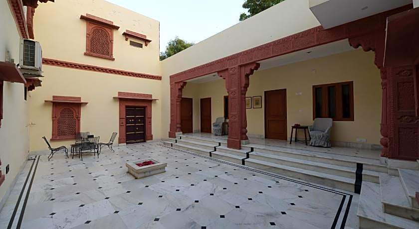 Hotel Jaswant Bhawan