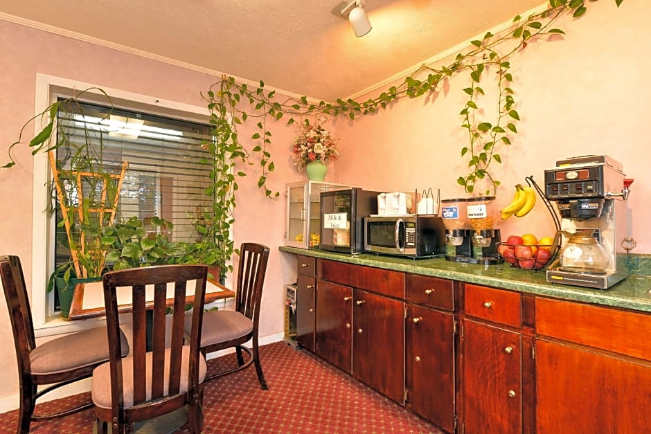 America's Best Value Inn Heflin