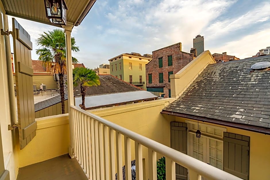 Dauphine Orleans Hotel