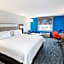 Holiday Inn Express Hotel & Suites Laredo-Event Center Area By IHG