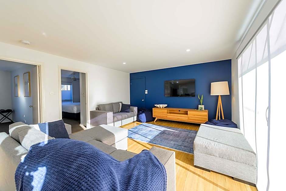 Georges Bay Apartments