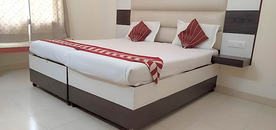HOTEL SIDHARTHA (600 meters from Taj Mahal)