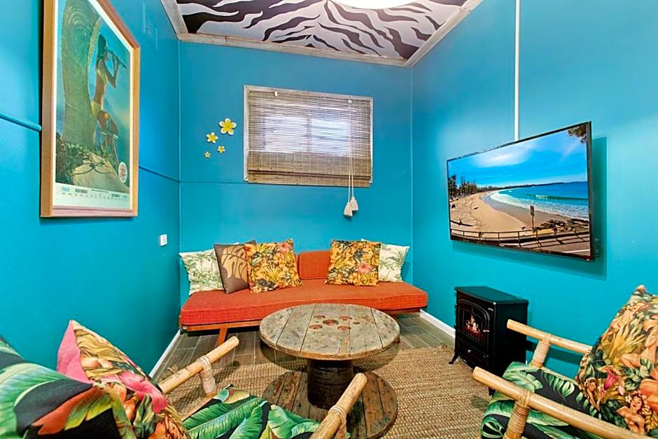 Manly Waves Studios & Apartments
