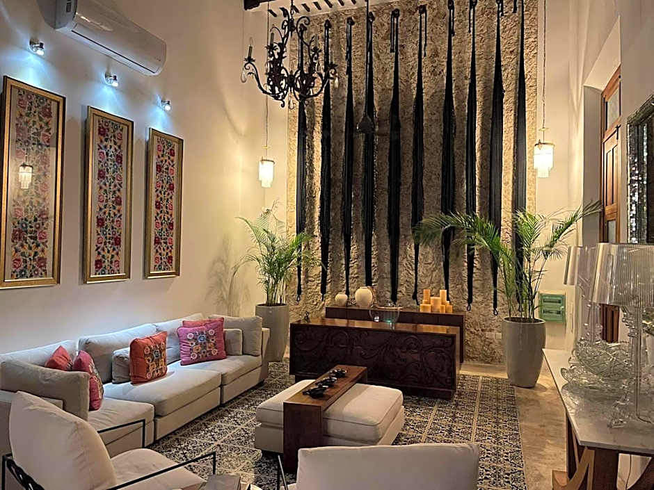Casa de Las Palomas by Palomas Group