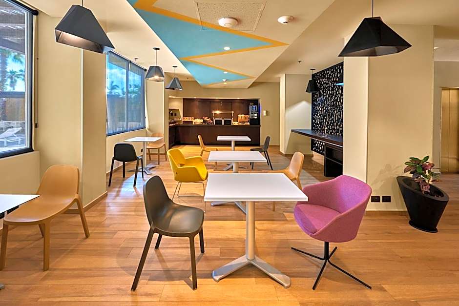 City Express Plus by Marriott Cabo San Lucas