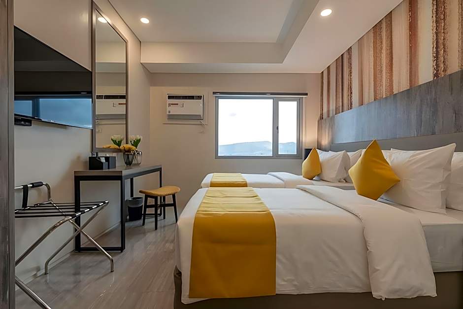 Bayfront Hotel Cebu Capitol Site