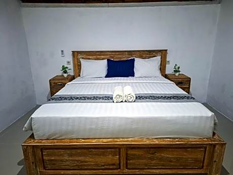 Large Double Room