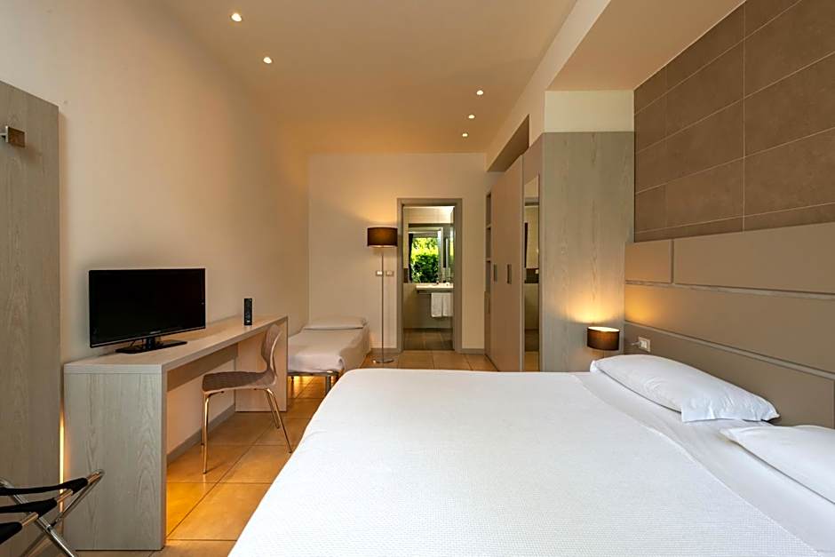 Accademia Hotel