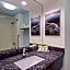 Holiday Inn Express Hotel & Suites Clearwater North/Dunedin By IHG