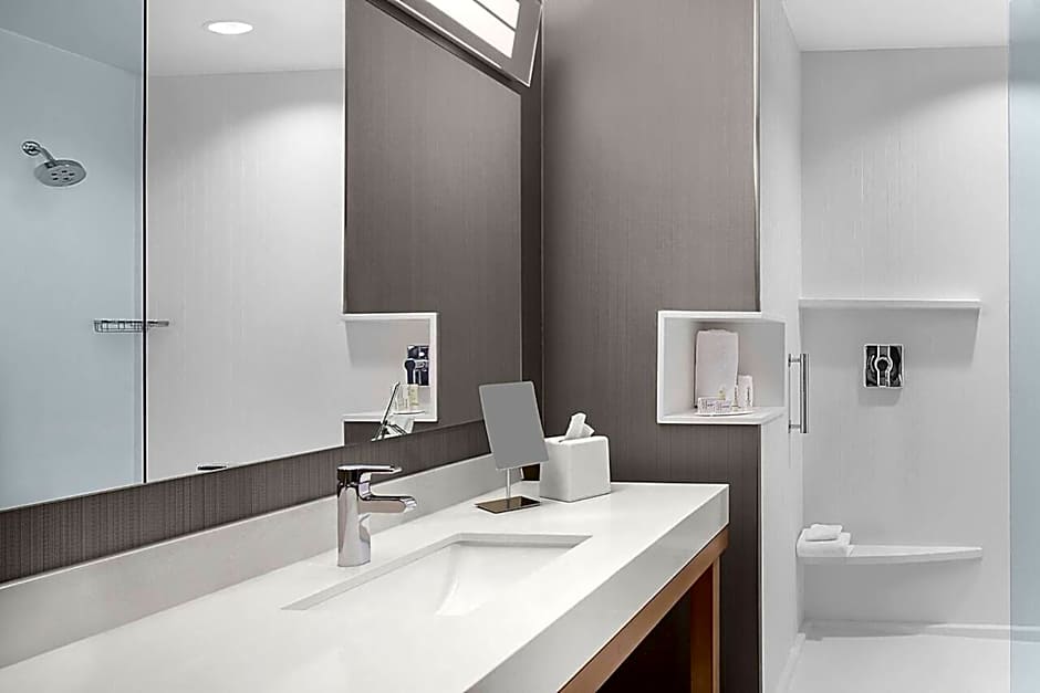 Courtyard by Marriott Wayne Fairfield