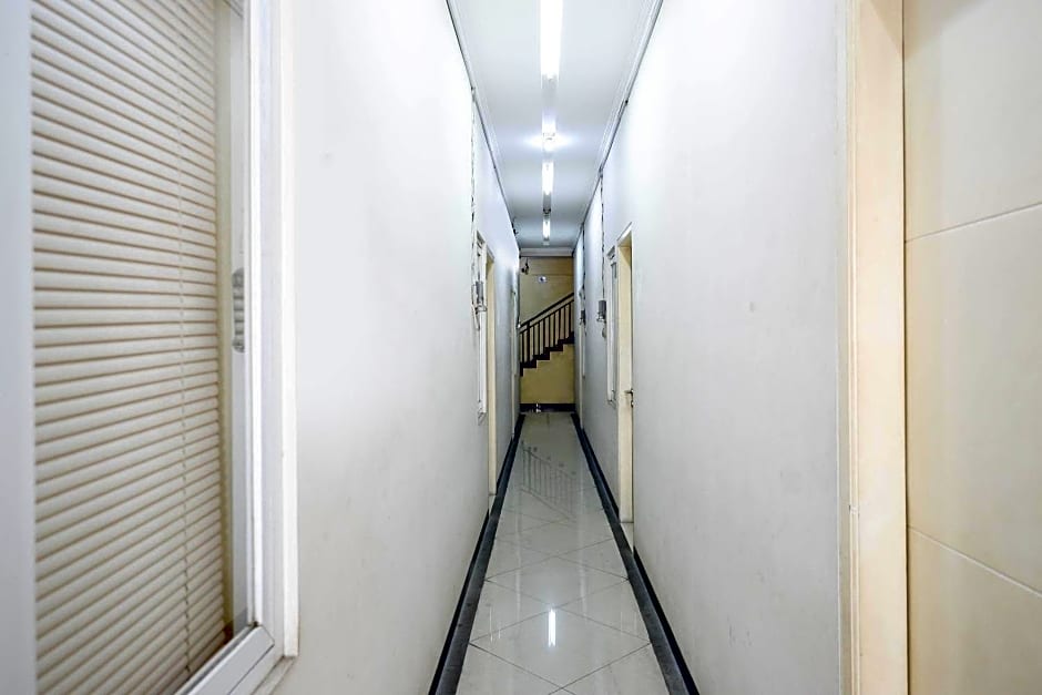 OYO 1815 Gatsu Residence