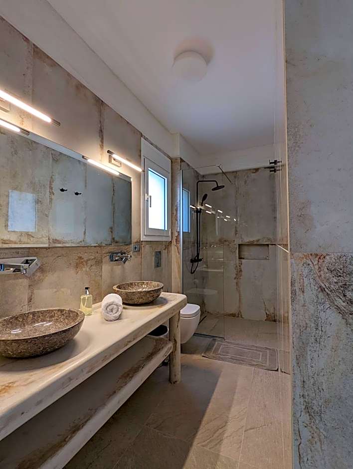 Natura Luxury Suites Parga