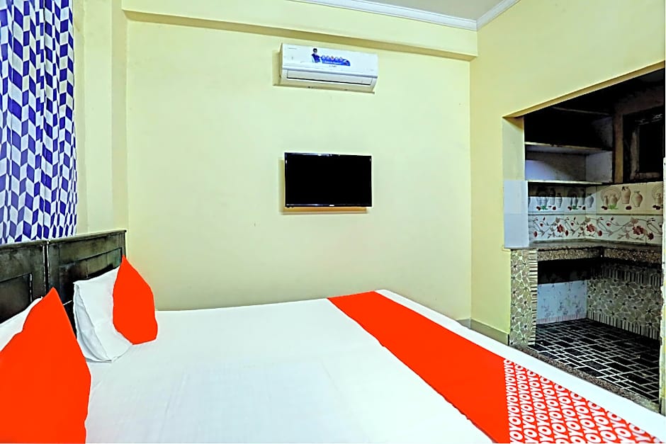 Hotel O Wamson Alpha Co living Stays