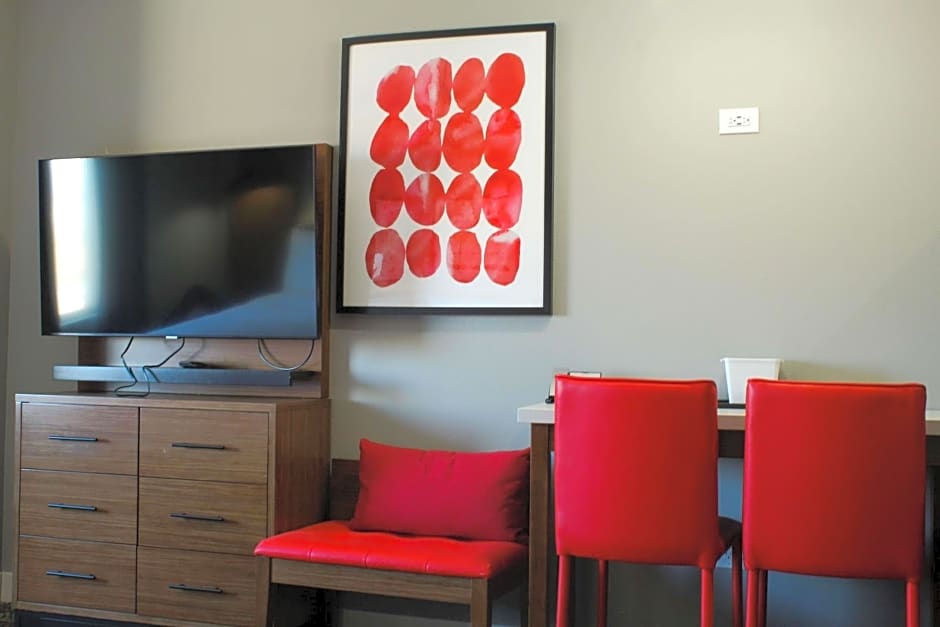 Hawthorn Suites by Wyndham Oklahoma City Airport Fairground